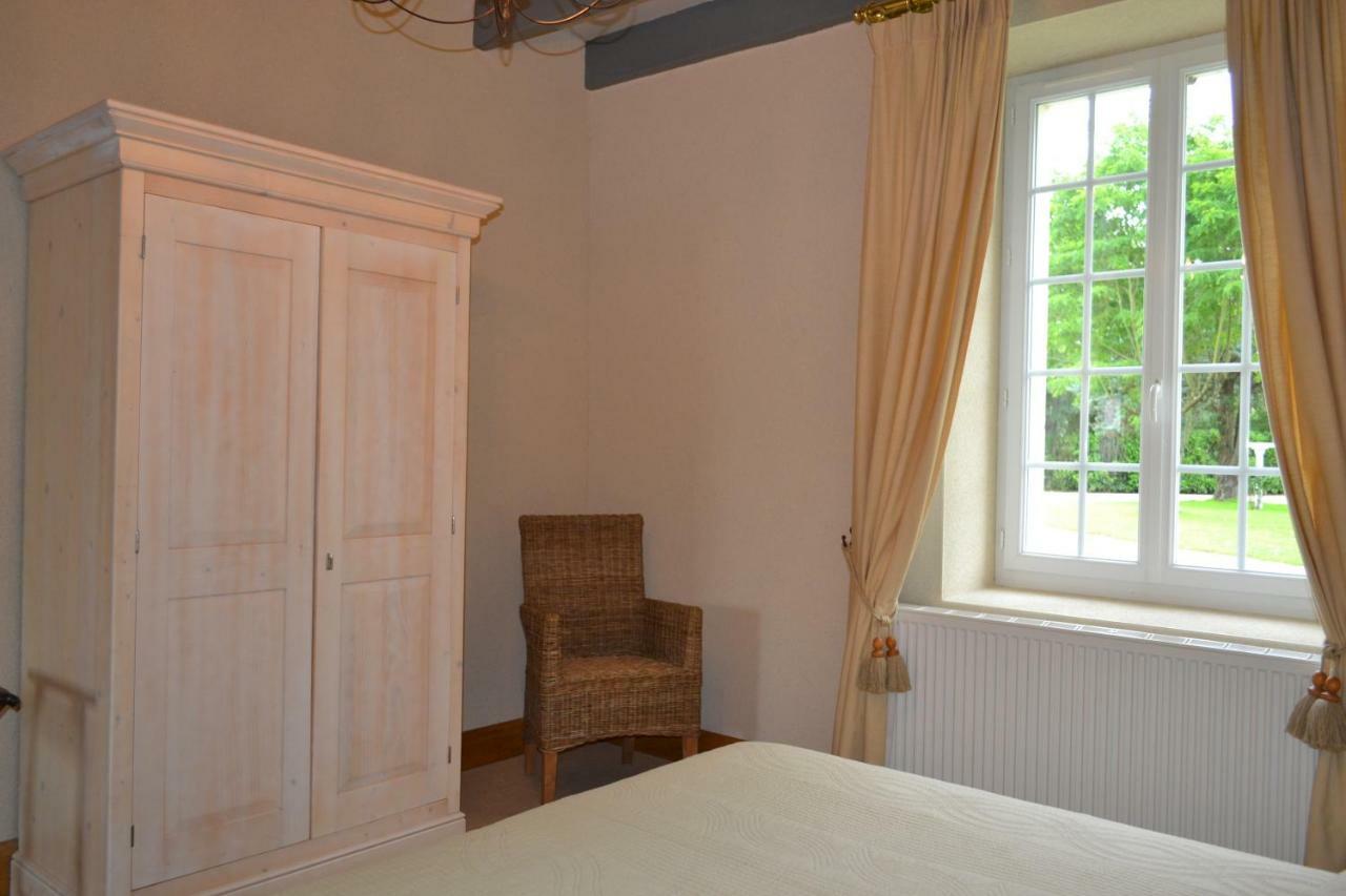 Bed and Breakfast Le Domaine Des Bois Mauze-Thouarsais Экстерьер фото