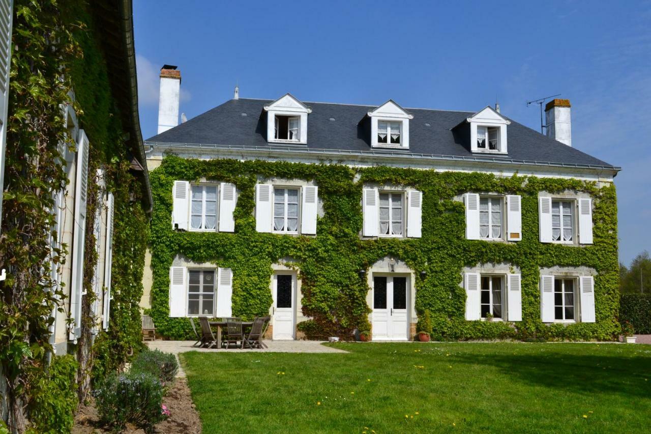 Bed and Breakfast Le Domaine Des Bois Mauze-Thouarsais Экстерьер фото