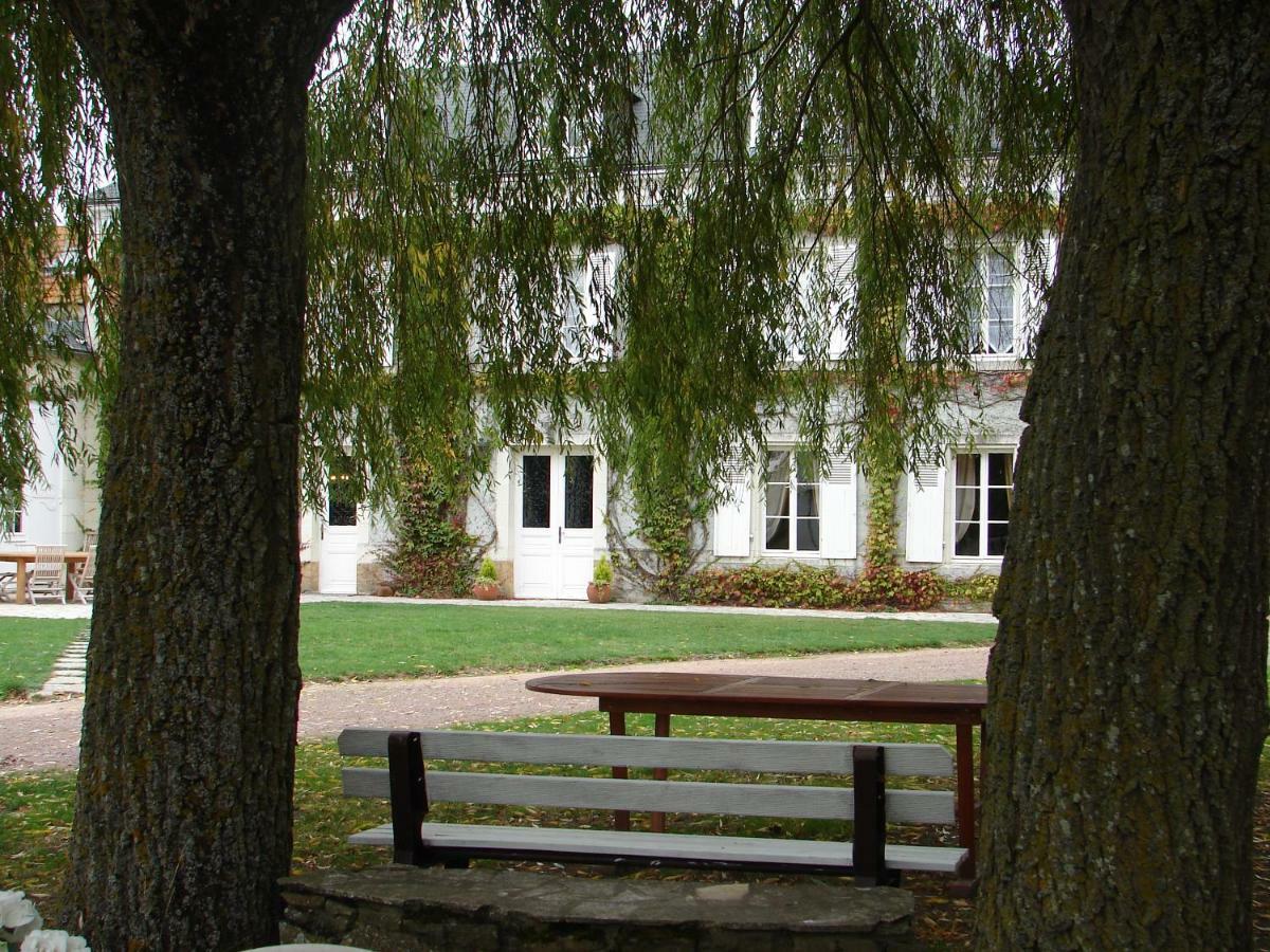 Bed and Breakfast Le Domaine Des Bois Mauze-Thouarsais Экстерьер фото