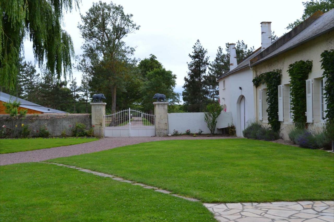 Bed and Breakfast Le Domaine Des Bois Mauze-Thouarsais Экстерьер фото